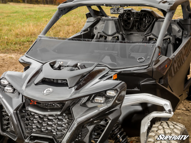 How to Install a Scratch-Resistant Half Windshield on the Can-Am Maverick R