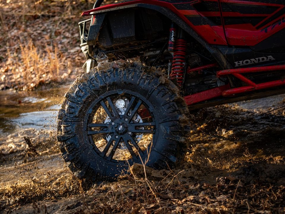 Terminator MAX Tire going through mud