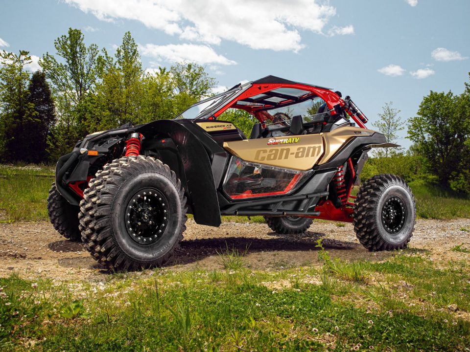 UTV with Low Profile Fender Flare