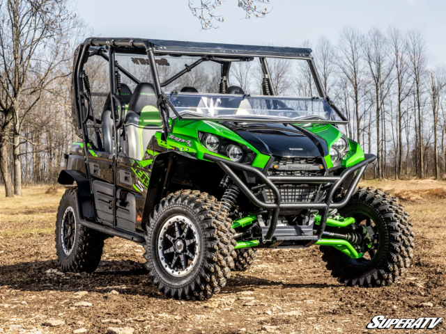 How Windshield Coatings Improve UTV Visibility in Mud, Dust, and More