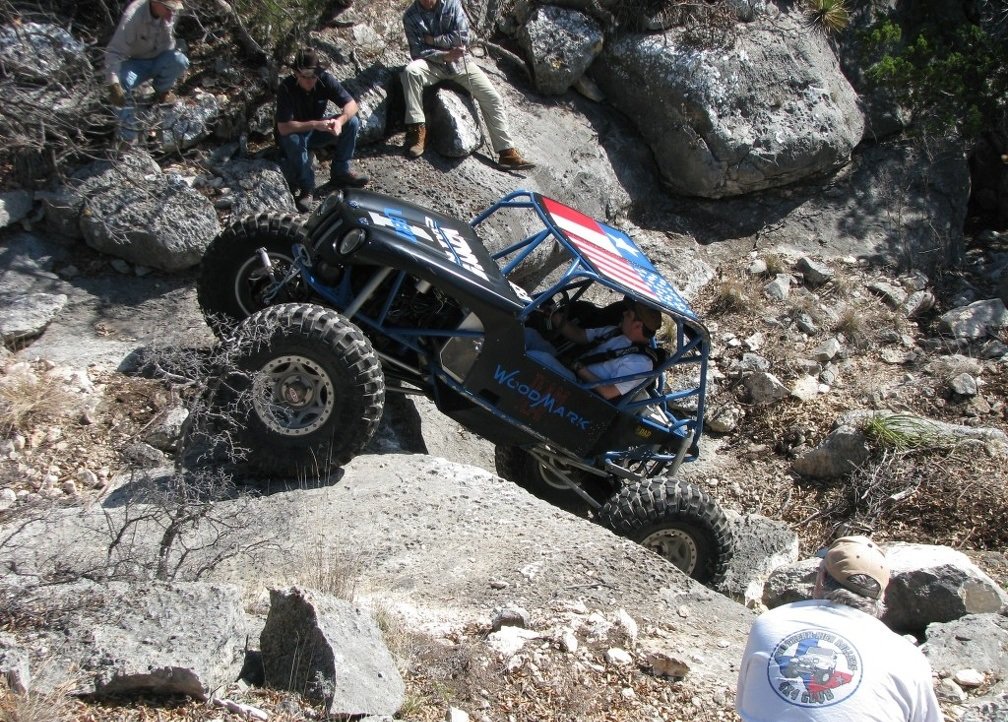 Buggy rock climbing