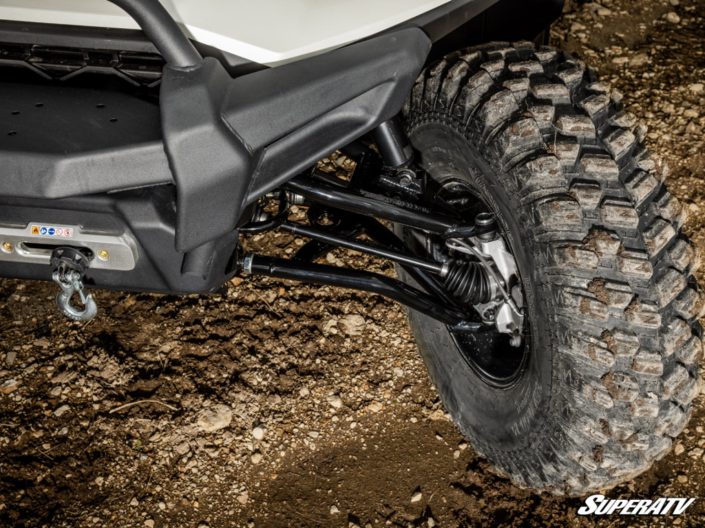 A closeup of Atlas Pro A-arms on a Defender HD11