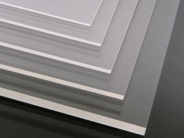 4 Reasons Why Polycarbonate Windshields Beat Acrylic Every Time